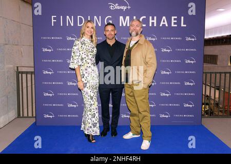 (De gauche à droite) Vogue Williams, Spencer Matthews et Jamie East assister à la première du documentaire, Finding Michael, au Dolby Cinema au Power Station, Battersea Power Station, Londres. Date de la photo: Mardi 21 février 2023. Banque D'Images