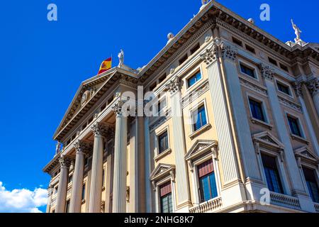 Bâtiment néoclassique Gobierno Militar à Barcelone, Catalogne, Espagne Banque D'Images