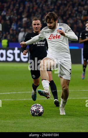 Deutsche Bank Park, Francfort, Allemagne, 21 février 2023, Khvicha Kvaratskhelia de Napoli pendant Eintracht Francfort vs Napoli - UEFA Champions League football Match Credit: Live Media Publishing Group/Alay Live News Banque D'Images