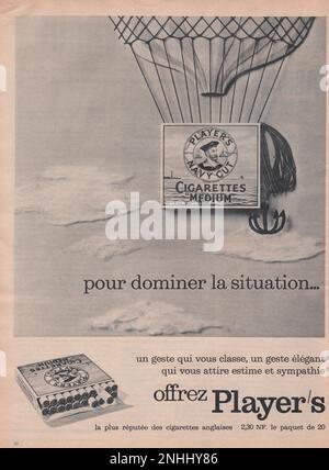 Joueurs Navy Cut cigarettes Medium joueurs cigarettes vintage publicité française Banque D'Images