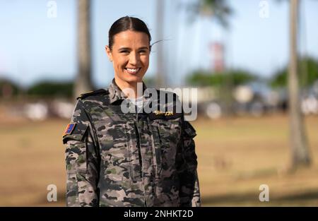 ÎLE FORD, Hawaï (30 juillet 2022) Marine royale australienne Matelot de mer adjoint dentaire Sharni Simpson, affecté à l'élément de commandement national australien, à Pearl Harbor, Hawaï, pendant la Rim of the Pacific (RIMPAC) 2022. Vingt-six nations, 38 navires, trois sous-marins, plus de 170 avions et 25 000 membres du personnel participent au RIMPAC de 29 juin au 4 août dans les îles hawaïennes et dans le sud de la Californie. Le plus grand exercice maritime international au monde, RIMPAC offre une occasion de formation unique tout en favorisant et en maintenant des relations de coopération entre les participants Banque D'Images