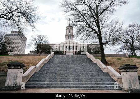 Tennessee State Capitol, Greek Revival 1845-1859 bâtiment législatif et terrain abritant la tombe du président James K. Polk, Nashville, Tennessee Banque D'Images