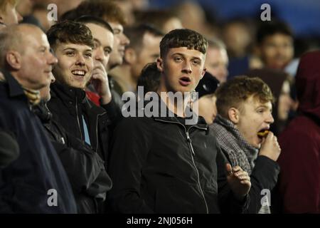 Londres, Royaume-Uni. 21st février 2023Burnley fans lors du match de championnat Sky Bet entre Millwall et Burnley au Den, Londres, le mardi 21st février 2023. (Photo : Tom West | MI News) Credit: MI News & Sport /Alay Live News Banque D'Images