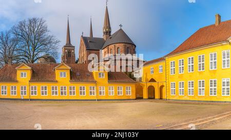 Roskilde, Danemark; 22 février 2023 - Vue sur la cathédrale de Roskilde, Danemark Banque D'Images