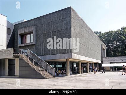 Tokyo, Japon - septembre 2017 : décor du Musée national d'Art de l'Ouest Le bâtiment moderne du musée est conçu par le Corbusier Banque D'Images