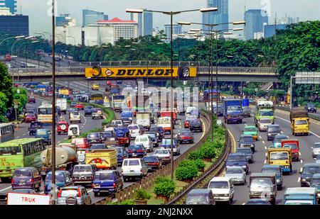 Indonésie, Jakarta. Autoroute vers le centre des affaires. Banque D'Images