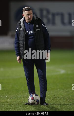 Colin West, directeur adjoint de Hartlepool United, lors du match Sky Bet League 2 entre Hartlepool United et le comté de Newport, à Victoria Park, Hartlepool, le mardi 21st février 2023. (Photo : Mark Fletcher | ACTUALITÉS MI) Credit: MI News & Sport /Alamy Live News Banque D'Images