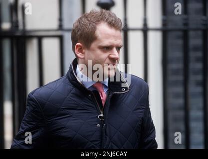 Londres, Royaume-Uni. 22nd févr. 2023. Rupert Yorke, membre de l'équipe de Rishi SunakÕs. Rishi Sunak part pour les questions de choix MinisterÕs. Il fera face à Keir Starmer à travers la boîte d'expédition. Crédit : Mark Thomas/Alay Live News Banque D'Images