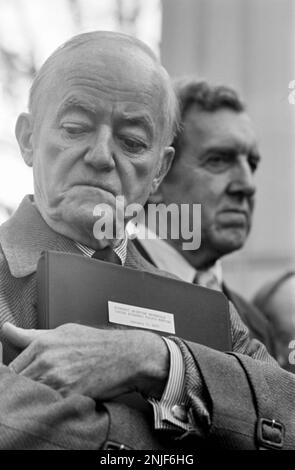 L'ancien vice-président Hubert Humphrey et le sénateur Edmund Muskie à Jimmy carter's Pond House à Plains, en Géorgie. Banque D'Images