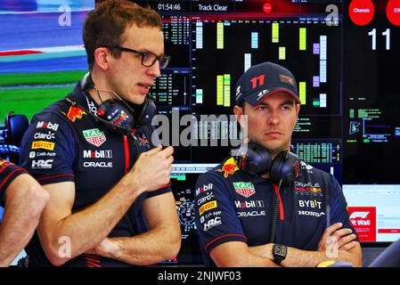 Sakhir, Bahreïn, 23.02.2023. Sergio Perez (MEX) Red Bull Racing. 23.02.2023. Test de formule 1, Sakhir, Bahreïn, premier jour. Le crédit photo doit être lu : images XPB/Press Association. Banque D'Images