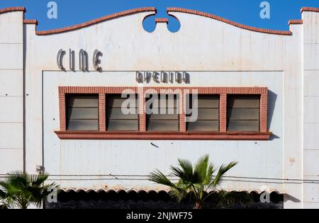 Afrika, Marokko, Südmarokko, Sidi Ifni, Art-Deco Fassade Cine Avenida Banque D'Images