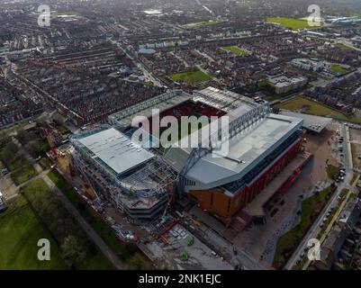 Drone aérienne de la fantastique maison de Liverpool football Club, Anfield ! FT l'extrémité KOP Banque D'Images