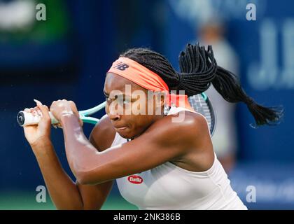 Dubaï, Émirats arabes Unis, 23st. Fév. 2023. Le joueur américain de tennis Coco Gauff en action au tournoi des Championnats de tennis duty Free de Dubaï au Stade de tennis duty Free de Dubaï le jeudi 23 février 2023., © Juergen Hasenkopf / Alamy Live News Banque D'Images