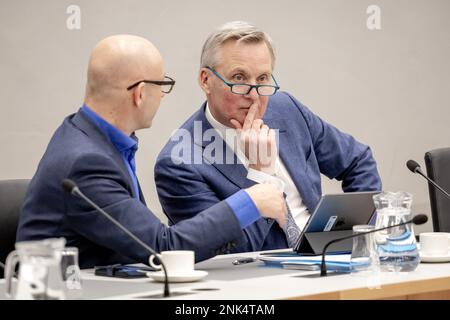 LA HAYE - Eric van der Burg, Secrétaire d'Etat à l'asile et à la migration, lors d'un débat de la commission de la justice et de la sécurité sur la politique d'immigration et d'asile. ANP ROBIN VAN LONKHUIJSEN pays-bas sortie - belgique sortie Banque D'Images