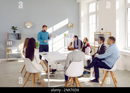 Réunion avec les responsables masculins Banque D'Images