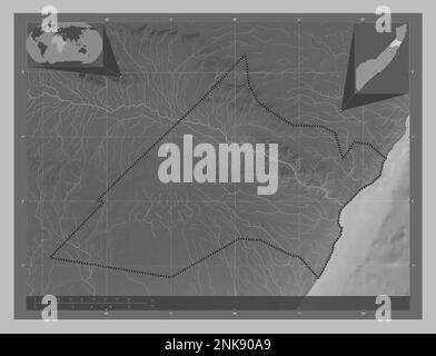 Nugaal, région de la Somalie continentale. Carte d'altitude en niveaux de gris avec lacs et rivières. Cartes d'emplacement auxiliaire d'angle Banque D'Images