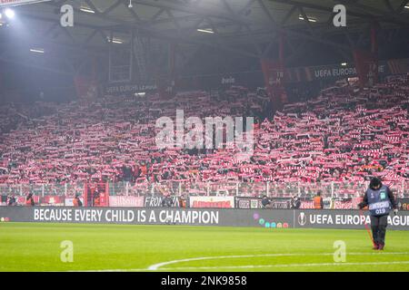 BERLIN, ALLEMAGNE - FÉVRIER 23: Fans de FC Union Berlin lors de l'Europa League Play-off, match de 2nd jambes entre FC Union Berlin et Ajax à Stadion an der alten Forsterei sur 23 février 2023 à Berlin, Allemagne (photo de Patrick Goosen/Orange Pictures) Banque D'Images