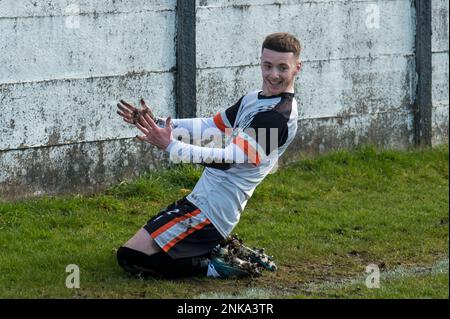 Bacup, Angleterre, 05 mars 2022. La division de la Ligue de football des comtés du Nord-Ouest un match nord entre Bacup Borough et St Helens Town. Banque D'Images