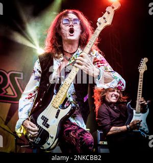 The Voice of Rock Glenn Hughes en direct sur scène Banque D'Images