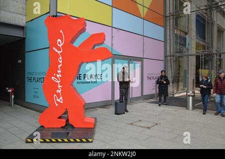 Berlin, Allemagne - 23 février 2023 - la Berlinale - Festival international du film en cours sur la Potsdamer Platz. (Photo de Markku Rainer Peltonen) Banque D'Images