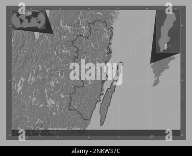 Kalmar, comté de Suède. Carte d'altitude à deux niveaux avec lacs et rivières. Cartes d'emplacement auxiliaire d'angle Banque D'Images