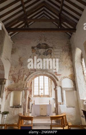 Angleterre, Dorset, Wareham, Église saxonne de St.Martin sur les murs, vue intérieure Banque D'Images