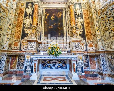 Chapelle de l'Immaculée conception et Saint François Borgia dans l'église baroque de Jésus (chiesa del Gesu') appelée aussi Casa Prodessa - Palerme, Sicile, Italie Banque D'Images