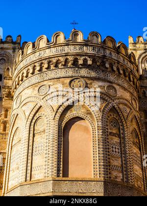 Détail de la façade ne de la cathédrale de Palerme - Sicile, Italie Banque D'Images