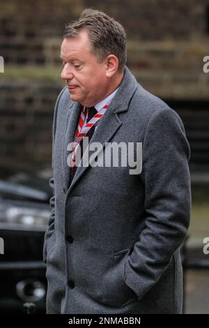 Londres, Royaume-Uni. 24th févr. 2023. David Frost, Baron Frost (le Lord Frost), conservateur Peer, ancien ministre d'État au Cabinet Office et ancien négociateur du Brexit, entre aujourd'hui au 10 Downing Street, juste avant une minute de silence observée par le PM à l'occasion de l'anniversaire de l'invasion de l'Ukraine. Credit: Imagetraceur/Alamy Live News Banque D'Images