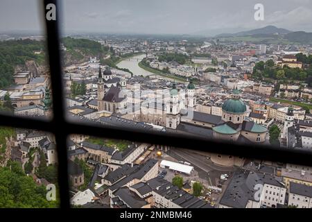 Vue depuis la Forteresse Hohensalzburg, Salzbourg, Autriche Banque D'Images