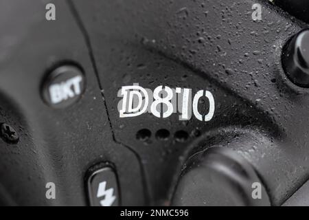 Göteborg, Suède - décembre 08 2022 : gros plan du logo d'un Nikon D810 calera Banque D'Images