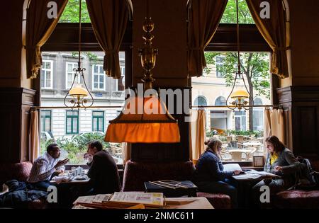 Café Sperl, Gumpendorfer Straße 11, Vienne, Autriche, Europe Banque D'Images