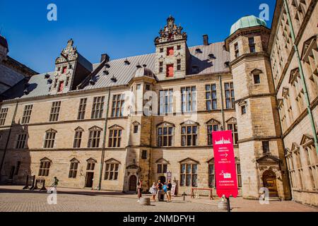 ELSINORE, DANEMARK – 3 AOÛT 2018 : la cour du château de Kronborg à Elsingore (Helsingør), Danemark. Banque D'Images