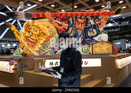 Yokohama, Japon. 24th févr. 2023. Zone d'exposition TAMRON au CP 2023 à Pacifico Yokohama sur 24 février 2023. Crédit : SOPA Images Limited/Alamy Live News Banque D'Images