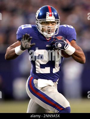 EAST RUTHERFORD - NOVEMBER 07: Bears QB #16 Craig Krenzel during the New  York Giants game versus the Chicago Bears in East Rutherford, NJ. (Icon  Sportswire via AP Images Stock Photo - Alamy