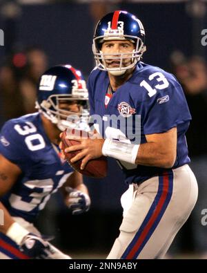 EAST RUTHERFORD - NOVEMBER 07: Bears QB #16 Craig Krenzel during the New  York Giants game versus the Chicago Bears in East Rutherford, NJ. (Icon  Sportswire via AP Images Stock Photo - Alamy