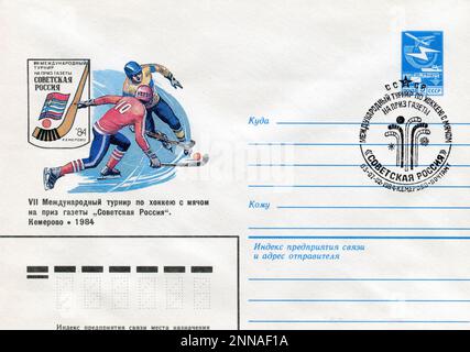 URSS - vers 1984: Une enveloppe postale de la première journée de l'URSS avec des timbres. tournoi international de bandy 7th. Banque D'Images