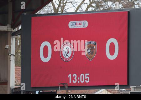 Bristol, Royaume-Uni. 25th févr. 2023. Le grand écran affiche le scoreline pendant le match du championnat Sky Bet Bristol City contre Hull City à Ashton Gate, Bristol, Royaume-Uni, 25th février 2023 (photo de Gareth Evans/News Images) à Bristol, Royaume-Uni le 2/25/2023. (Photo de Gareth Evans/News Images/Sipa USA) Credit: SIPA USA/Alay Live News Banque D'Images