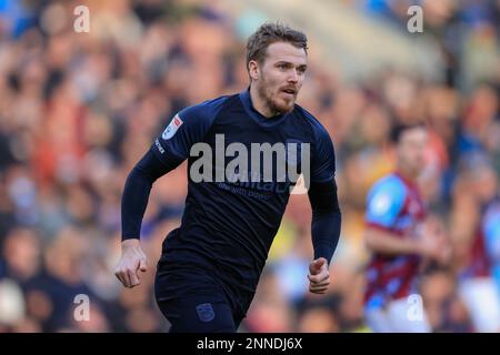 Burnley, Royaume-Uni. 25th févr. 2023. Danny Ward #25 de la ville de Huddersfield pendant le match de championnat de Sky Bet Burnley vs Huddersfield Town à Turf Moor, Burnley, Royaume-Uni, 25th février 2023 (photo de Conor Molloy/News Images) à Burnley, Royaume-Uni le 2/25/2023. (Photo de Conor Molloy/News Images/Sipa USA) crédit: SIPA USA/Alay Live News Banque D'Images