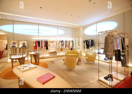 luxury shoes, Louis Vuitton boutique Ginza, Tokyo, Japan Stock Photo - Alamy