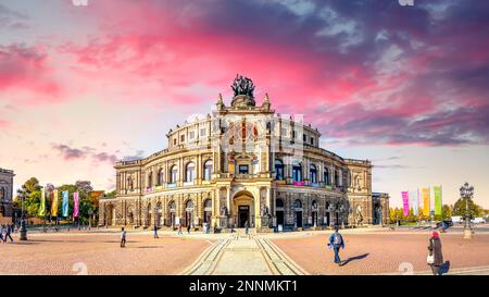 Opéra de Semper, Dresde, Saxe, Allemagne Banque D'Images