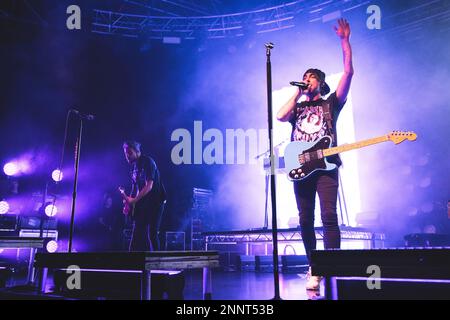 Milan, Italie, 25st février 2023. Le groupe pop punk américain All Time Low se produit en direct à fabrique à Milan. Crédits: Maria Laura Arturi/Alamy Live News Banque D'Images