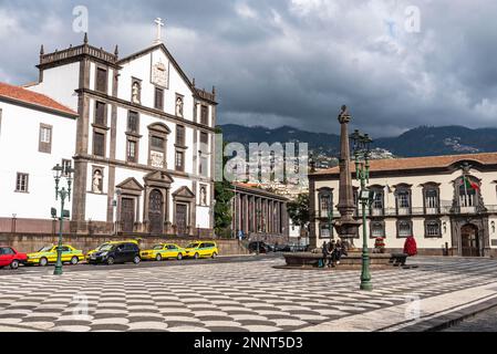Eglise Igreja do Colegio, Funchal, Madère, Portugal Banque D'Images