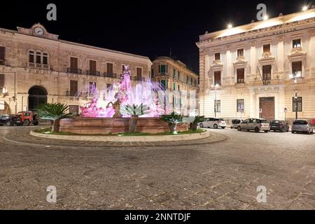 Détail de la Fontaine de Diane. Ortigia Syracuse Sicile Italie Banque D'Images