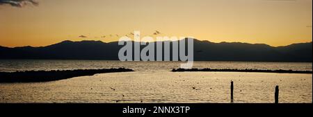 Salton Sea Beach au coucher du soleil, Californie, États-Unis Banque D'Images