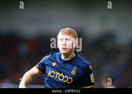 ECO - Power Stadium, Doncaster, Angleterre - 25th février 2023 Brad Halliday (2) de Bradford City - pendant le jeu Doncaster Rovers v Bradford City, Sky Bet League Two, 2022/23, Eco - Power Stadium, Doncaster, Angleterre - 25th février 2023 crédit: Arthur Haigh/WhiteRosephotos/Alay Live News Banque D'Images