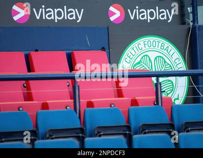 26th février 2023 ; Hampden Park, Glasgow, Écosse : finale de football de la coupe du Viaplay écossais, Rangers versus Celtic ; vue du dugout celtique Banque D'Images