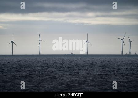 HMS Anson (S123) quitte BAE Systems à Barrow-in-Furness (Angleterre) lors de son premier voyage à Faslane, en Écosse. Banque D'Images