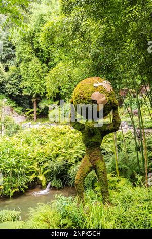 Sculpture florale sur la piste Tappeinerweg. Promenade de Merano le long de la rivière Passer, Merano dans le Tyrol du Sud, province de Bolzano, Trentin-Haut-Adige, Italie Banque D'Images