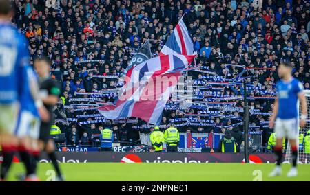 Glasgow, Écosse, Royaume-Uni. 26th février 2023 ; Hampden Park, Glasgow, Écosse : finale de football de la coupe Scottish Viaplay, Rangers versus Celtic ; Rangers fans crédit : action plus Sports Images/Alamy Live News Banque D'Images